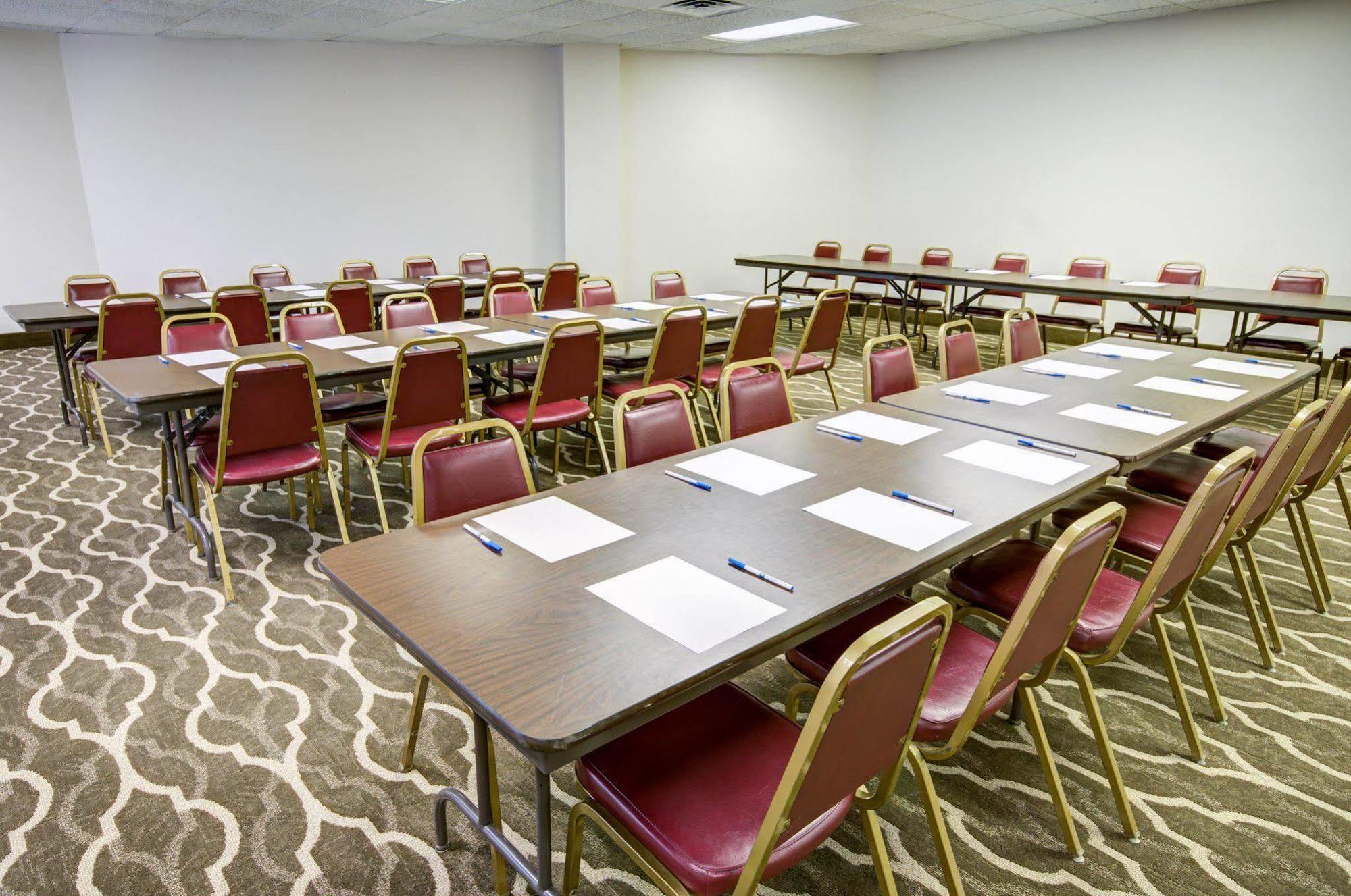 Holiday Inn Express Greencastle, An Ihg Hotel Екстериор снимка